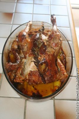 POULET FARCI AUX CHAMPIGNONS, NOIX DE CAJOU ET ROQUEFORT